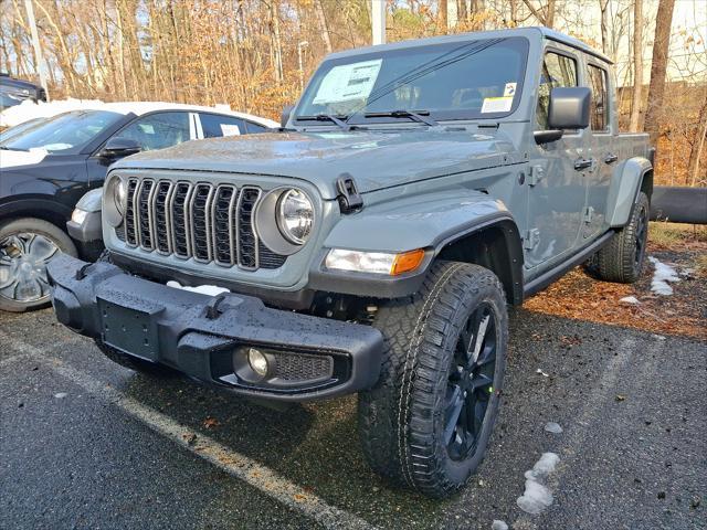 new 2025 Jeep Gladiator car, priced at $43,940