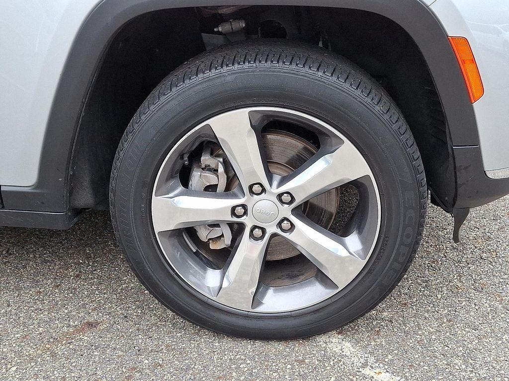used 2021 Jeep Grand Cherokee L car, priced at $32,921