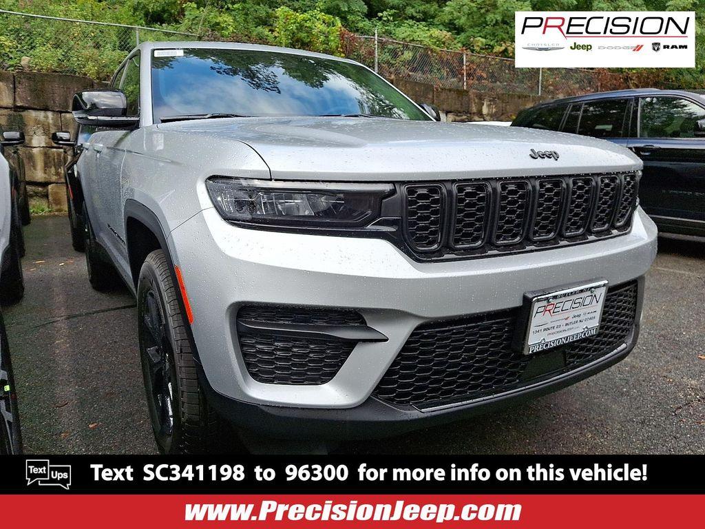 new 2025 Jeep Grand Cherokee car, priced at $46,730