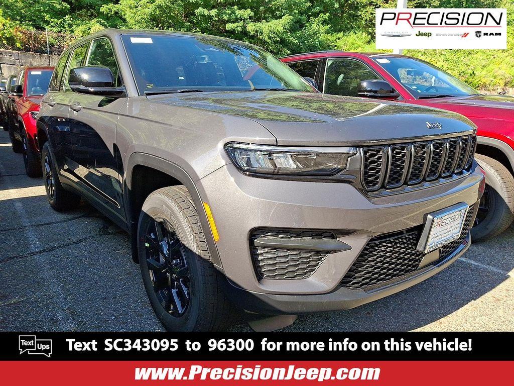 new 2025 Jeep Grand Cherokee car, priced at $47,155