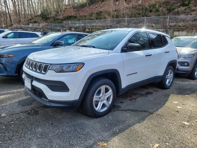 new 2024 Jeep Compass car, priced at $29,995