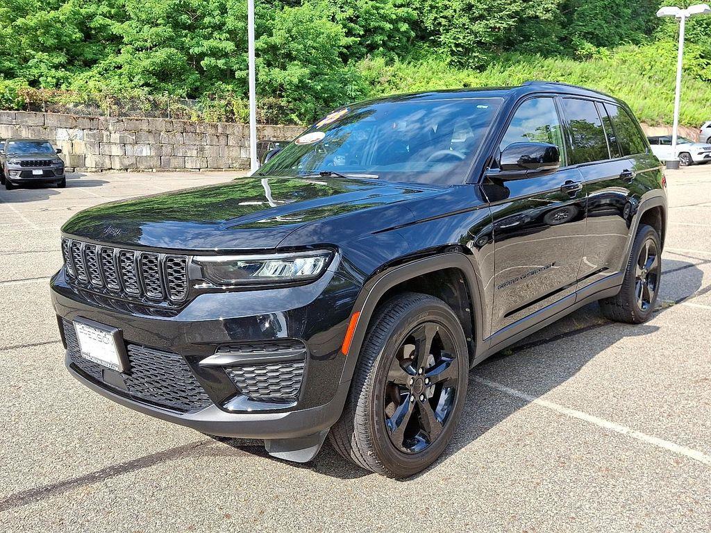 used 2023 Jeep Grand Cherokee car, priced at $37,333