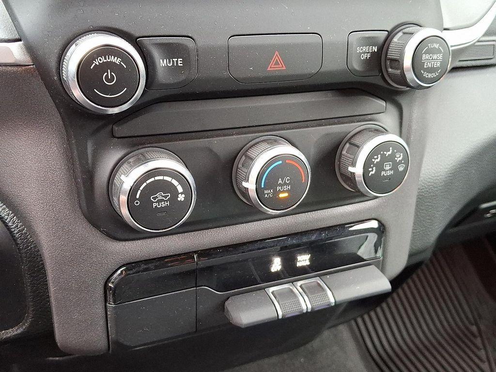 used 2021 Ram 1500 car, priced at $32,221