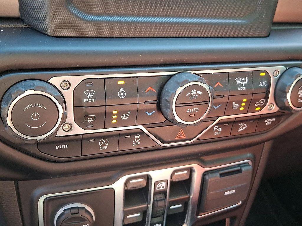 used 2021 Jeep Wrangler car, priced at $35,241