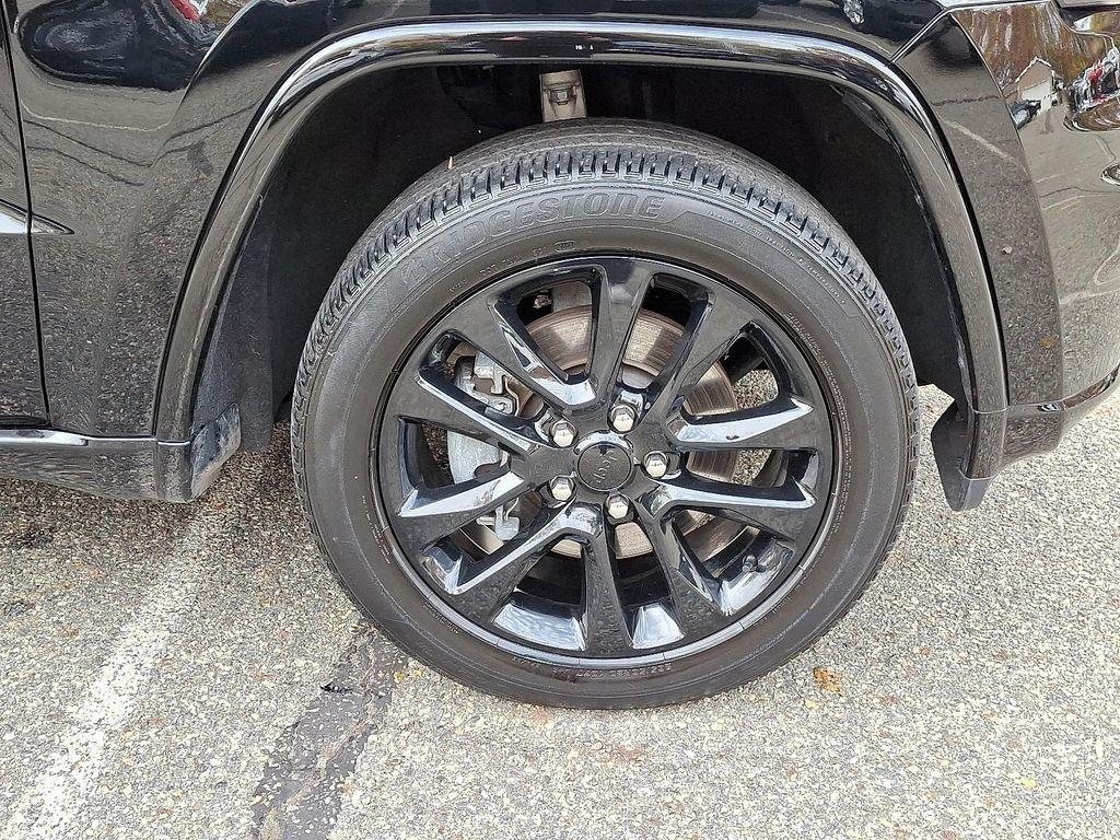 used 2022 Jeep Grand Cherokee car, priced at $31,922