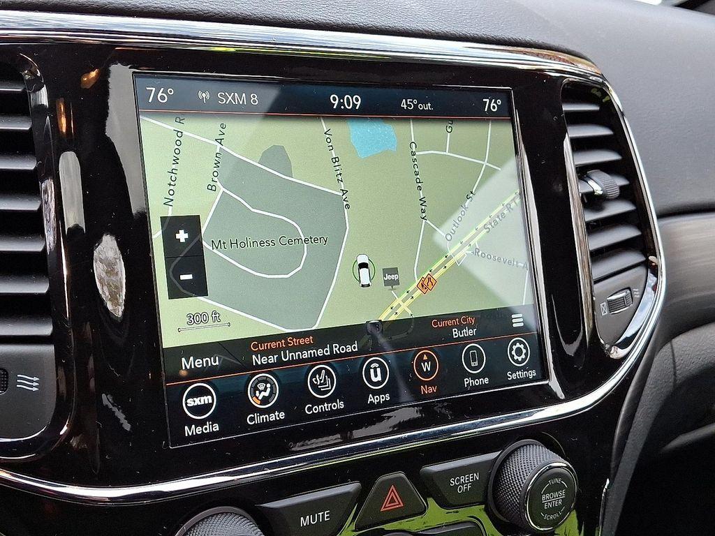 used 2022 Jeep Grand Cherokee car, priced at $31,922