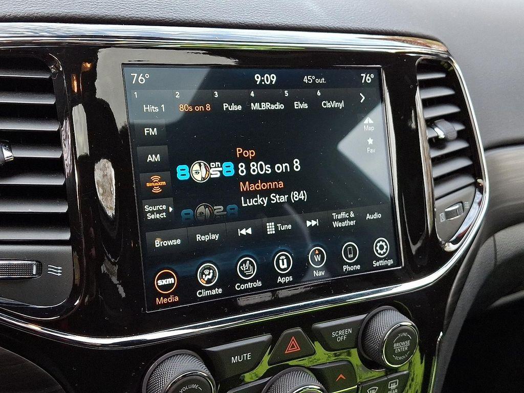 used 2022 Jeep Grand Cherokee car, priced at $31,922