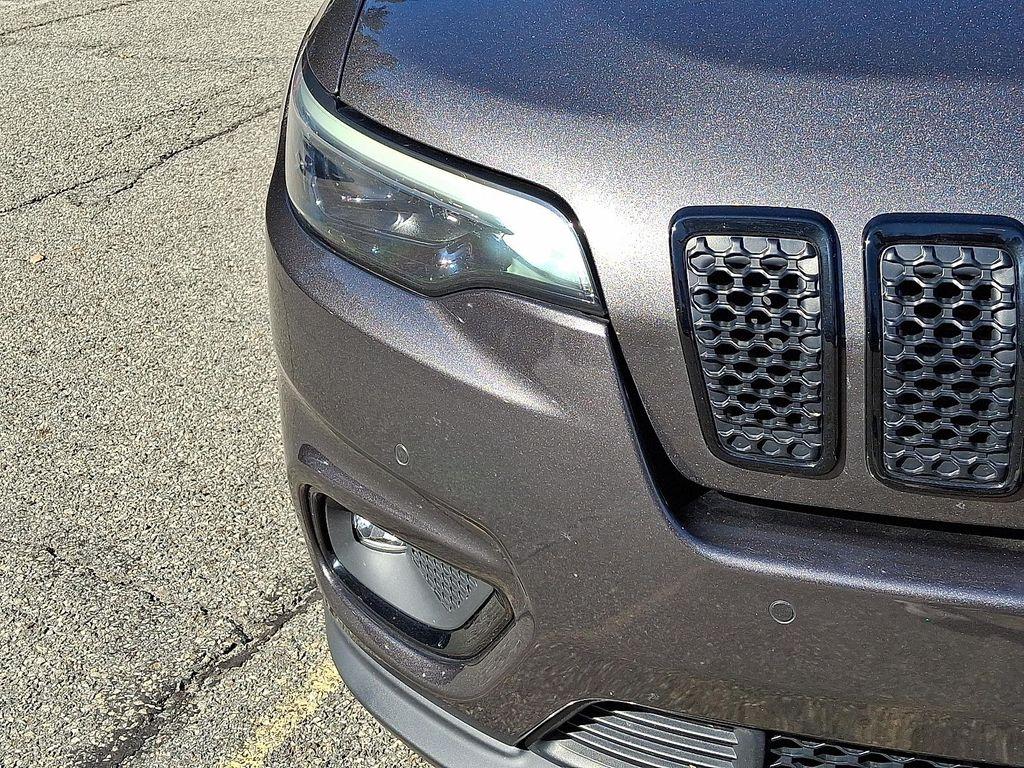 used 2023 Jeep Cherokee car, priced at $24,933