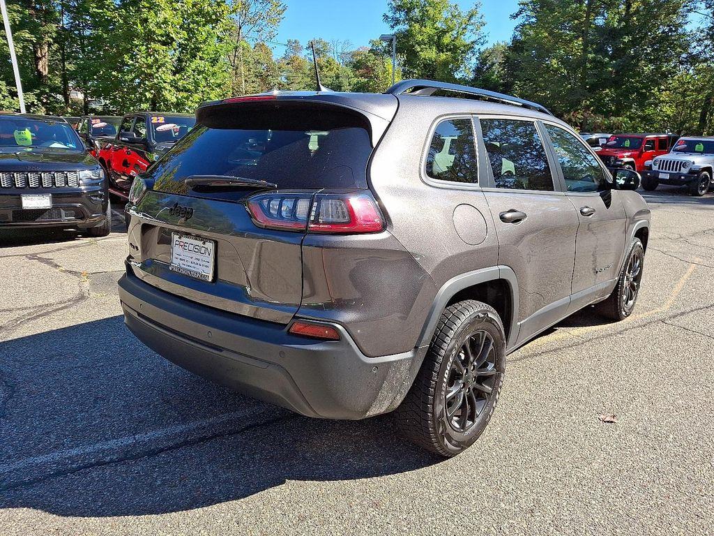 used 2023 Jeep Cherokee car, priced at $24,933