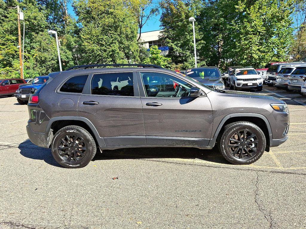 used 2023 Jeep Cherokee car, priced at $24,933