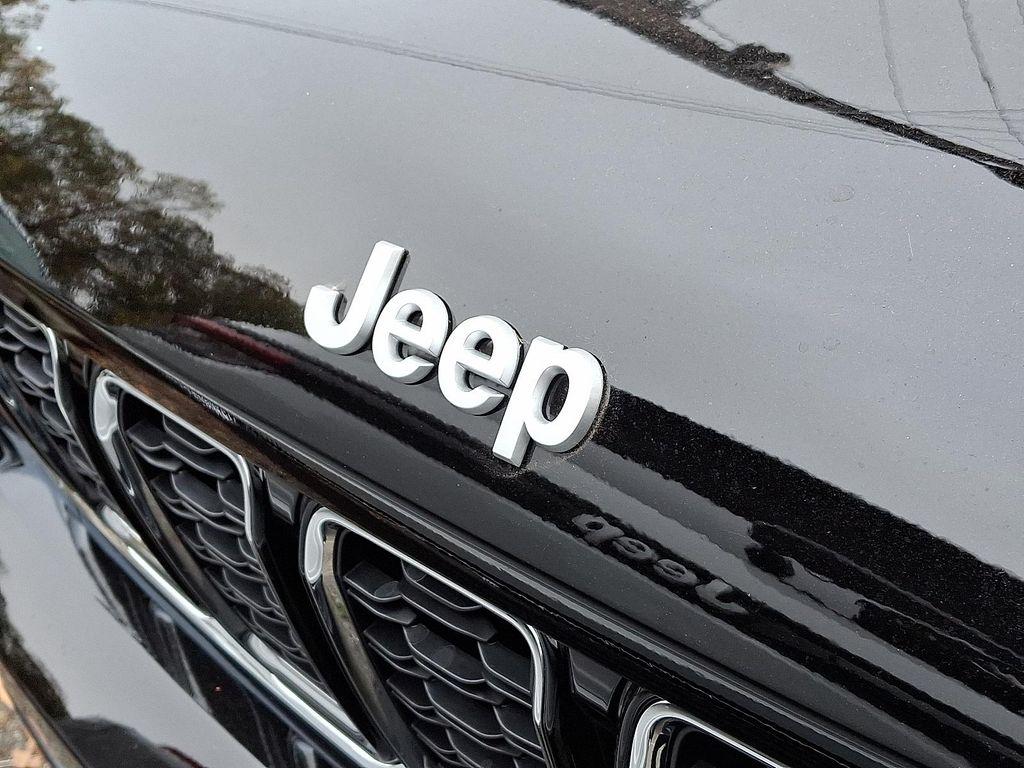 new 2025 Jeep Grand Cherokee L car, priced at $49,495
