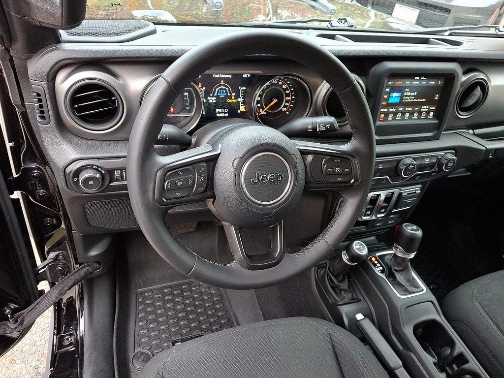used 2021 Jeep Wrangler car, priced at $30,981