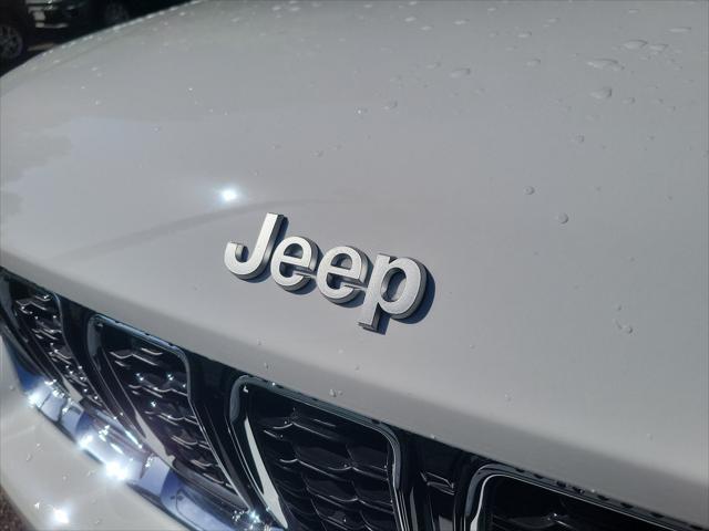 new 2024 Jeep Grand Cherokee car, priced at $49,700