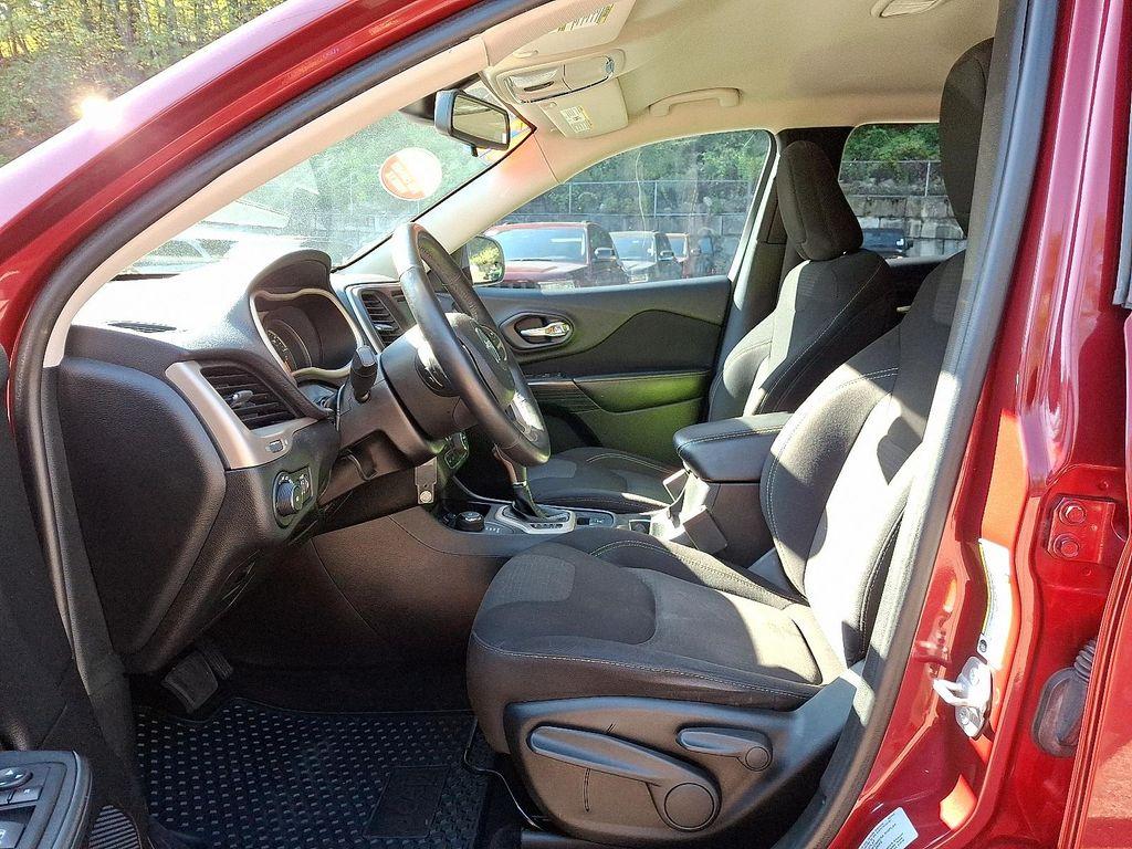 used 2017 Jeep Cherokee car, priced at $9,937