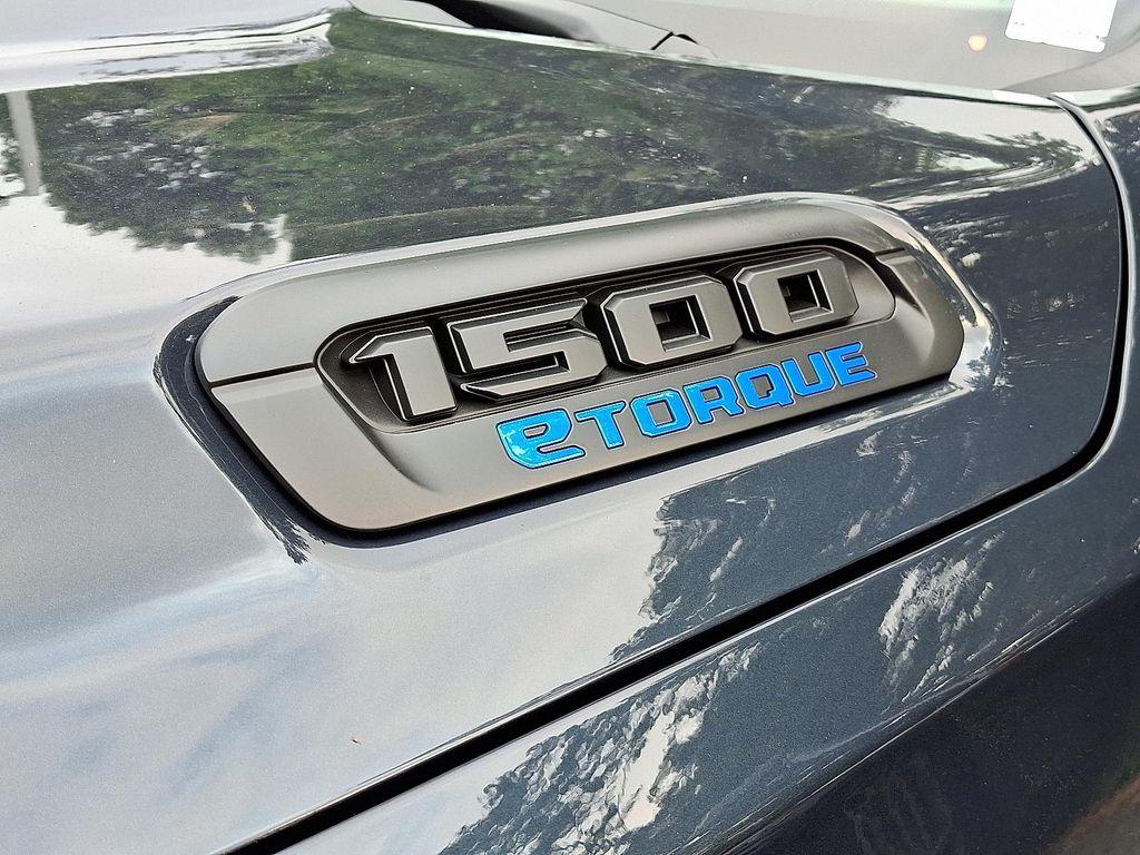 new 2025 Ram 1500 car, priced at $52,960
