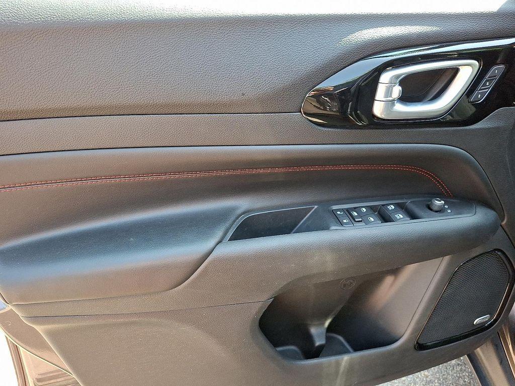 used 2022 Jeep Compass car, priced at $25,922