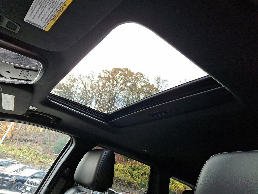 used 2021 Jeep Grand Cherokee car, priced at $25,921