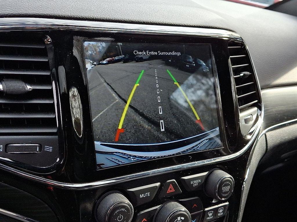 used 2021 Jeep Grand Cherokee car, priced at $25,921