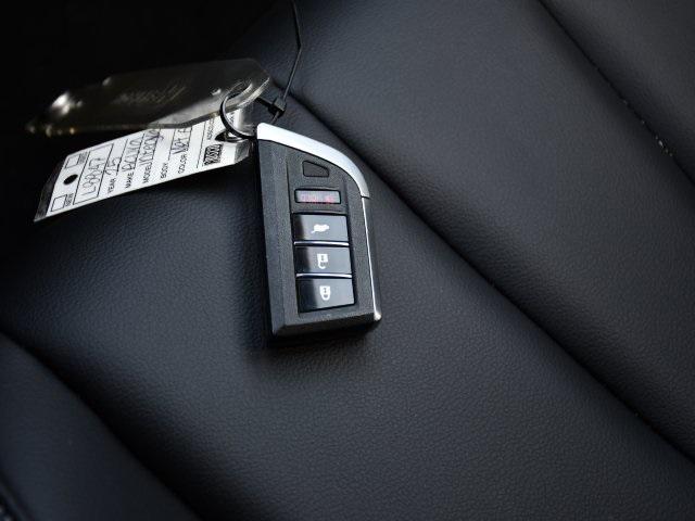 used 2025 Acura Integra car, priced at $31,900