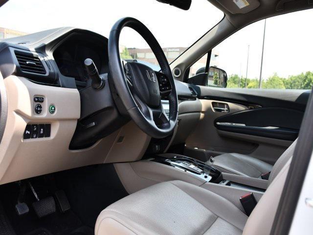 used 2022 Honda Pilot car, priced at $34,701