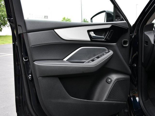 new 2025 Acura MDX car, priced at $53,980