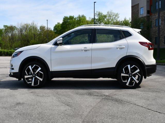 used 2022 Nissan Rogue Sport car, priced at $25,449