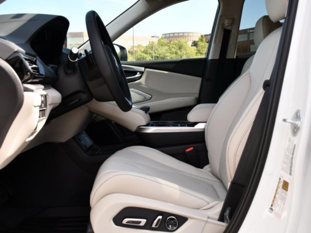 new 2026 Acura RDX car, priced at $49,650