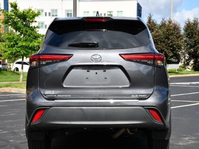 used 2023 Toyota Highlander car, priced at $41,900