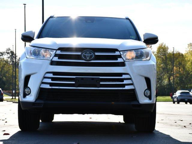 used 2017 Toyota Highlander car, priced at $17,879