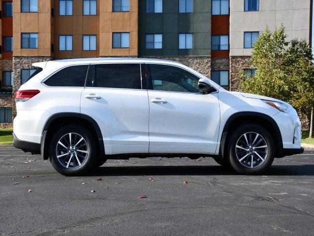 used 2017 Toyota Highlander car, priced at $17,879