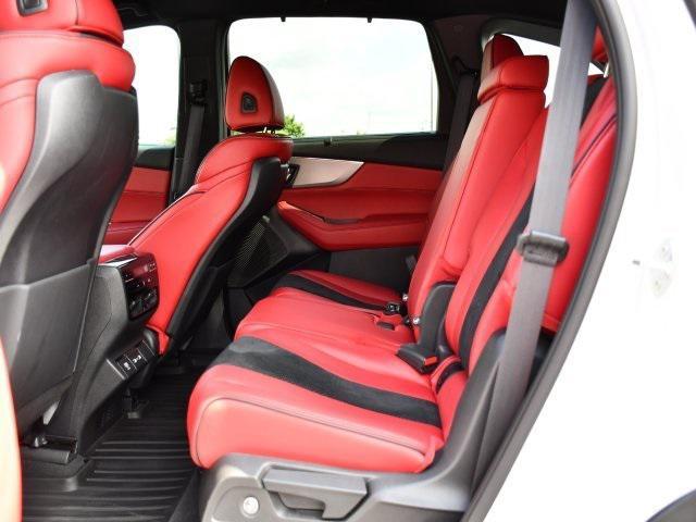 used 2022 Acura MDX car, priced at $47,201