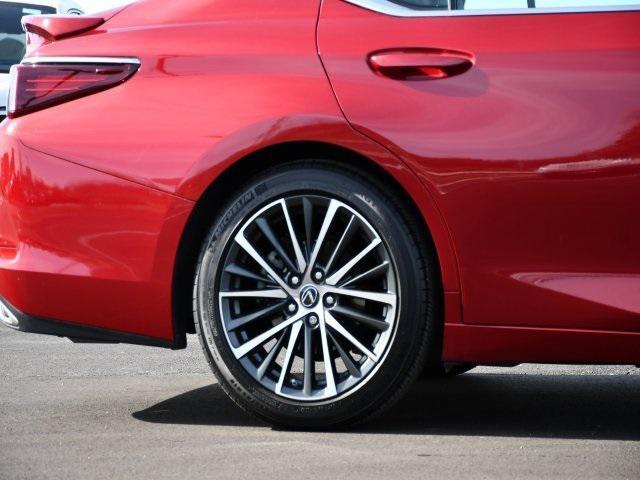 used 2022 Lexus ES 350 car, priced at $34,857