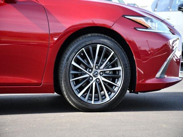 used 2022 Lexus ES 350 car, priced at $34,857