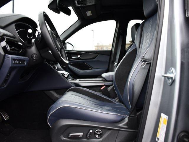 used 2025 Acura MDX car, priced at $68,987