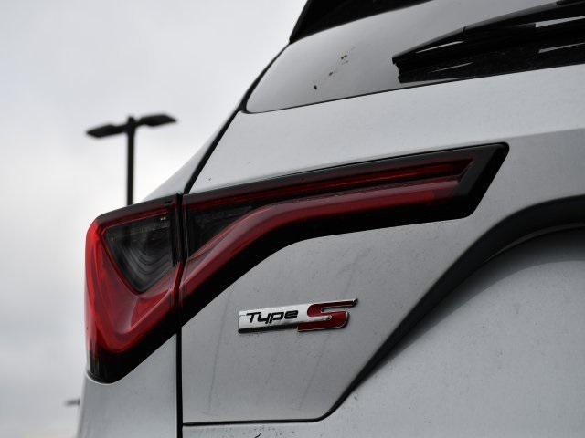 used 2025 Acura MDX car, priced at $68,987