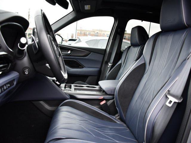 used 2025 Acura MDX car, priced at $68,987
