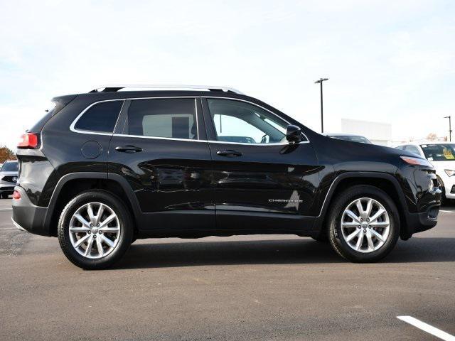 used 2016 Jeep Cherokee car, priced at $11,496