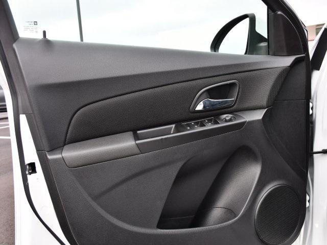 used 2014 Chevrolet Cruze car, priced at $7,622