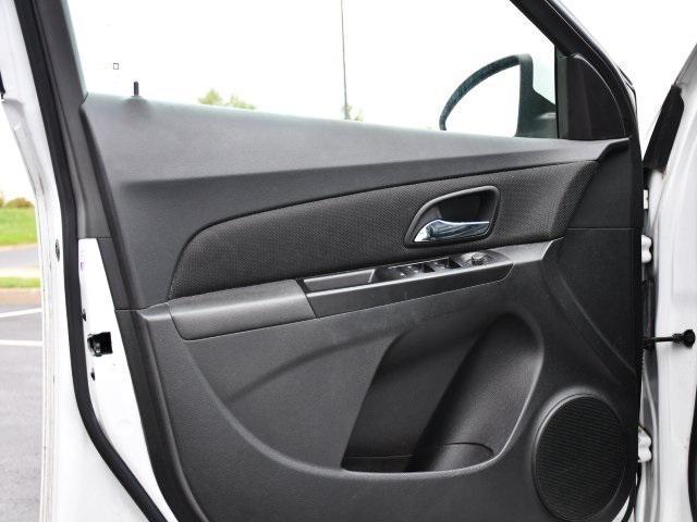 used 2014 Chevrolet Cruze car, priced at $7,622