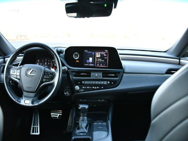 used 2022 Lexus ES 350 car, priced at $38,124