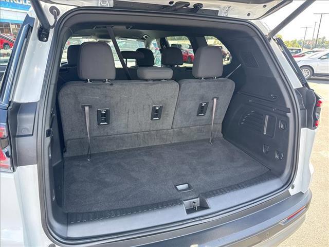 used 2025 GMC Acadia car, priced at $34,995