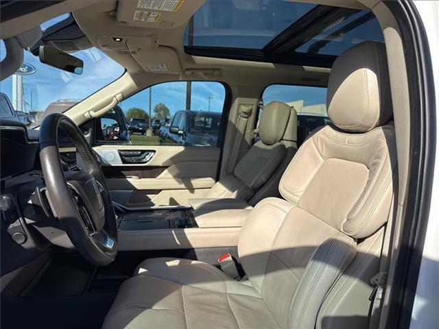 used 2019 Lincoln Navigator car