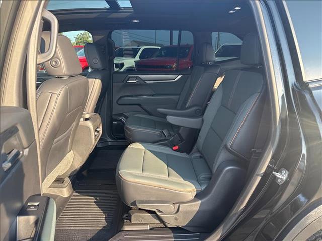 used 2025 GMC Acadia car, priced at $49,995