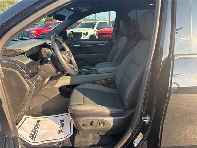 used 2025 GMC Acadia car, priced at $49,995