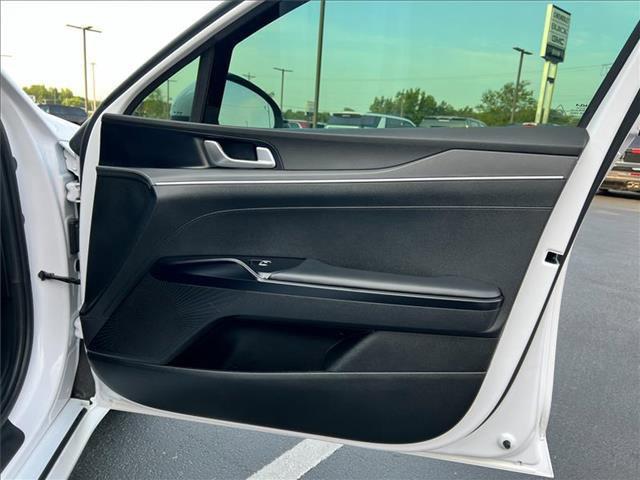 used 2022 Kia K5 car, priced at $21,552