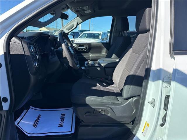 used 2024 GMC Sierra 1500 car, priced at $33,148