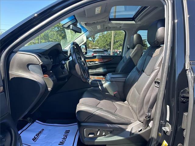 used 2020 Cadillac Escalade car, priced at $39,995