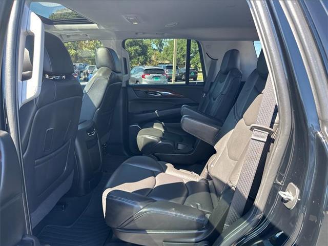 used 2020 Cadillac Escalade car, priced at $39,995