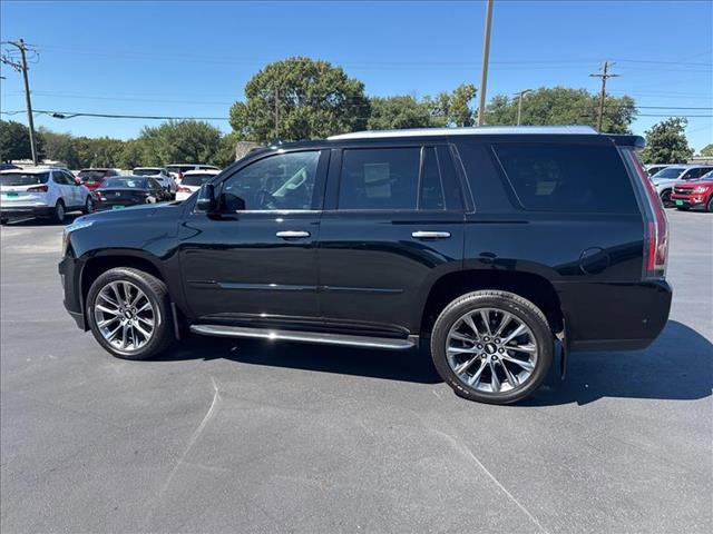used 2020 Cadillac Escalade car, priced at $39,995