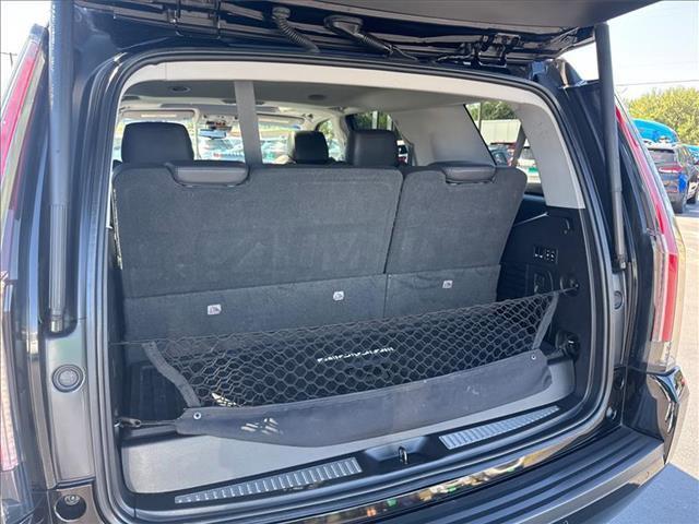 used 2020 Cadillac Escalade car, priced at $39,995